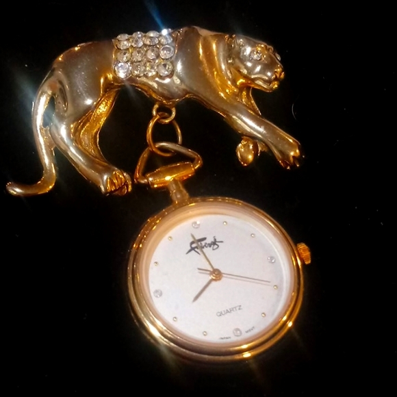 Faberge Jewelry - Beautiful Faberge Broach w/ watch